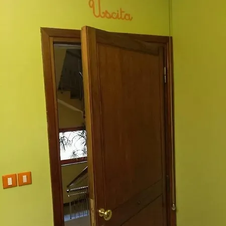 Benvenuti A Casa Incerpi Apartment *